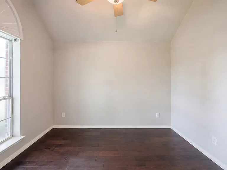 1454 Forest Oaks Ct #1441 — Photo 4