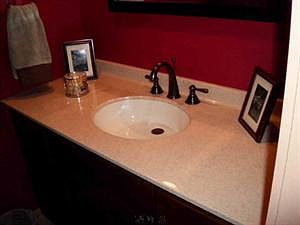 4th image of 13 Twicwood Ln