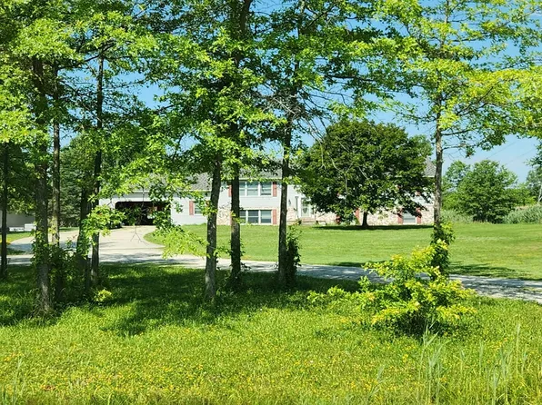 4142 Radike Rd, China, MI 48054