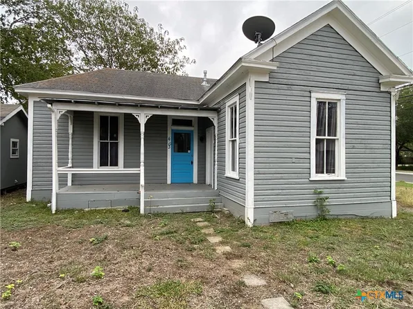 403 Elm St, Seguin, TX 78155