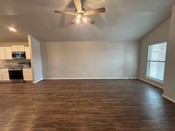 5th image of 3502 Trenton Ave