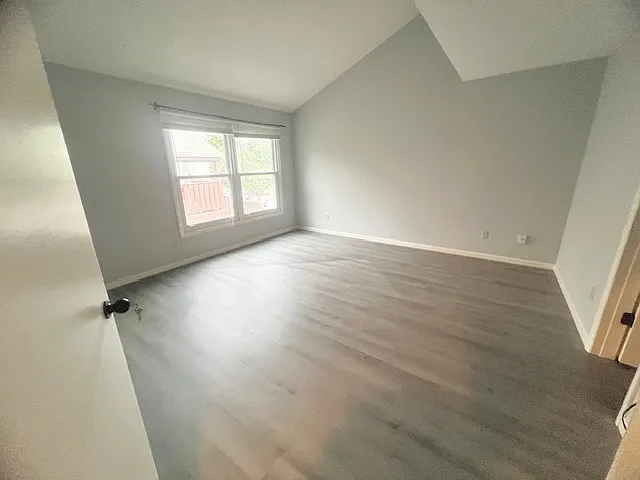 1450 S Webb Rd #422 — Photo 9