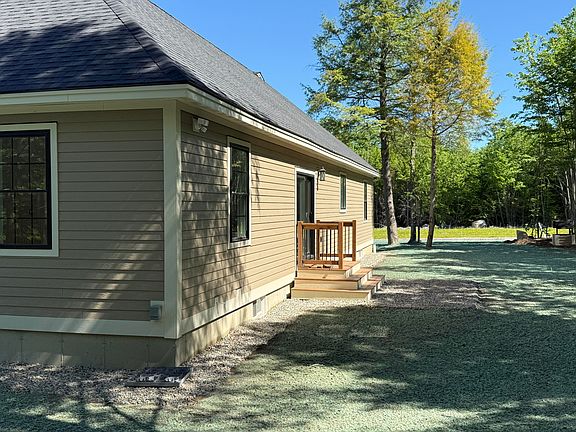 4th image of 85 Branch View Terrace N