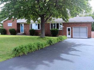 24 Jon Michael Ter, Albany, NY 12205