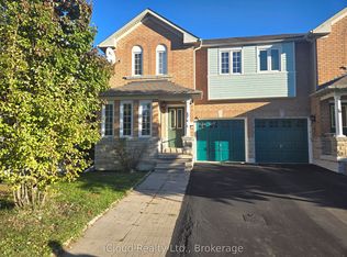 23 Streamside Ln, Brampton, ON L6R2A9