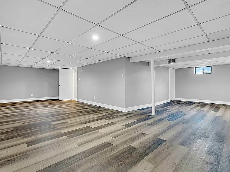1149 Saratoga Dr — Photo 5