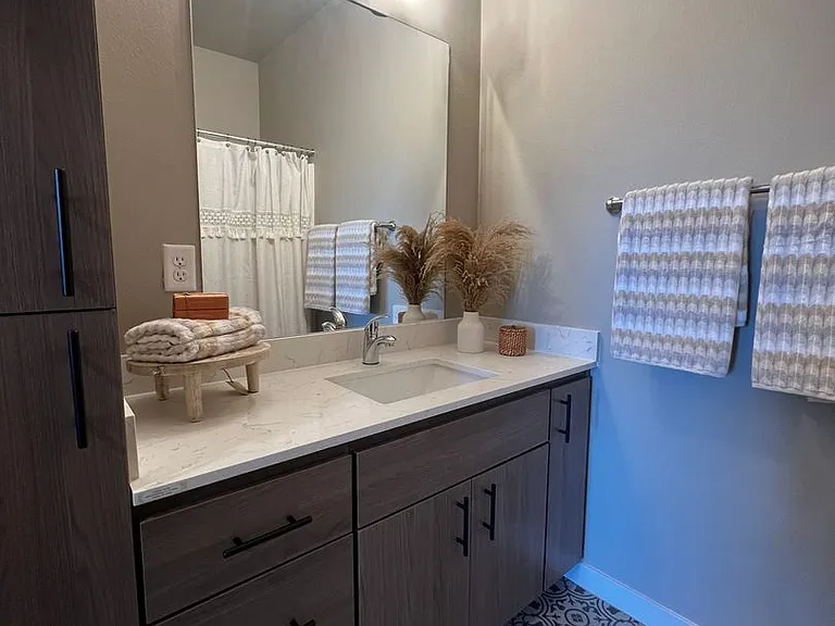 Eagle Pointe Apartments- Resort-Style Living in Albany — Photo 70