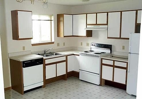 3rd image of 910 8th Ave S APT 201