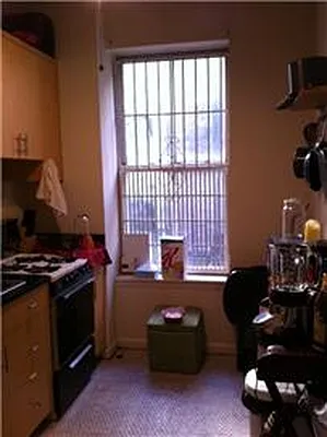 Rented by Bank Neary | media 134