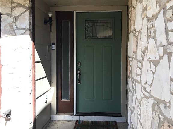 Front door/walkway