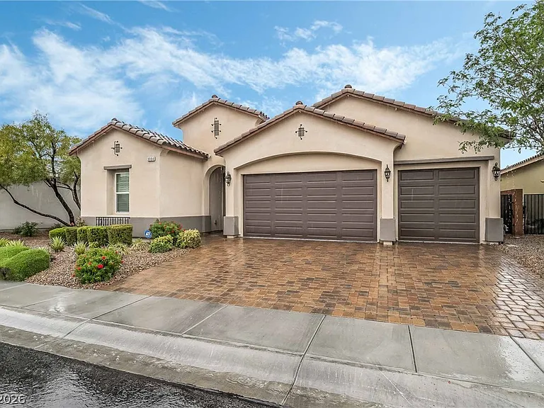 3084 Amoruccio Ct — Photo 2