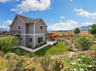696 Eagles Nest Dr, Silt, CO 81652