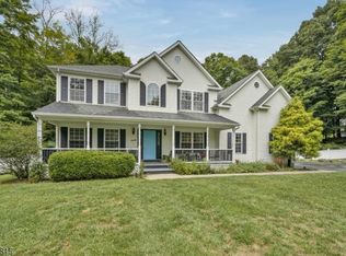 3 Mara Ln, Sparta, NJ 07871