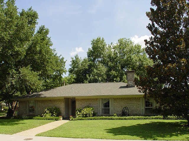 1st image of 15807 Meadow Vista Dr