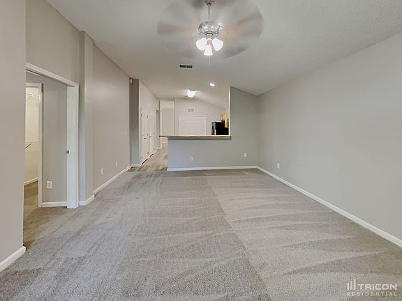 3rd image of 4309 Campus Hills Cir