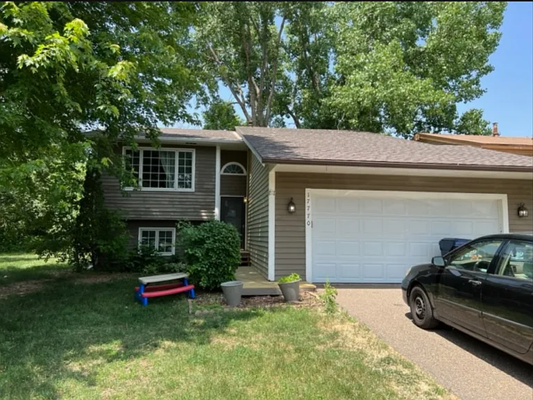 17770 Jasper Ct — Photo 2