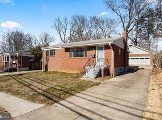 2703 Henderson Ave, Silver Spring, MD 20902