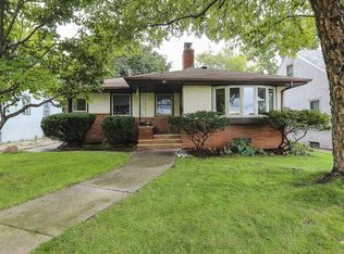 700 37th Ave NE, Minneapolis, MN 55421