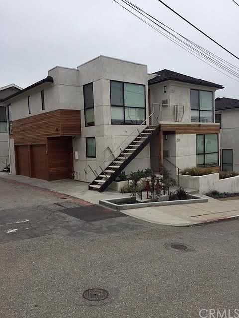 1st image of 220 16th St