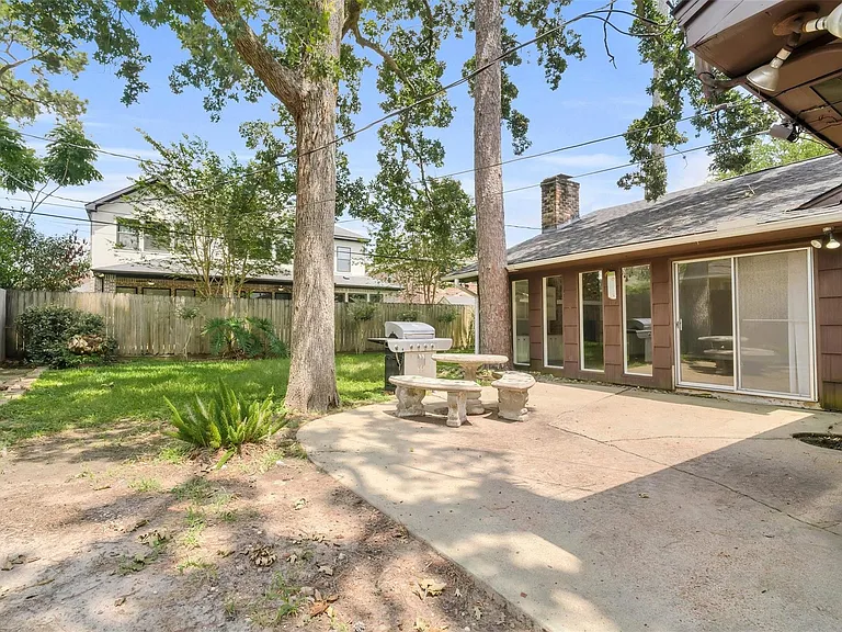 442 Mignon Ln — Photo 31