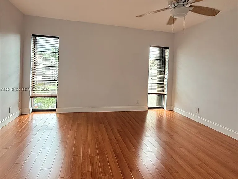 9717 N New River Canal Road 406 #406 — Photo 46