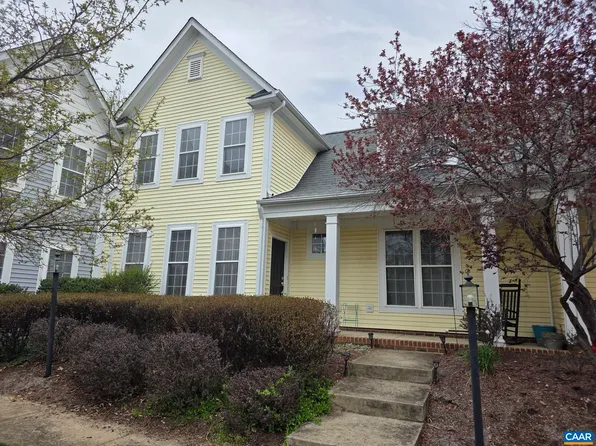 5442 Hill Top St, Crozet, VA 22932