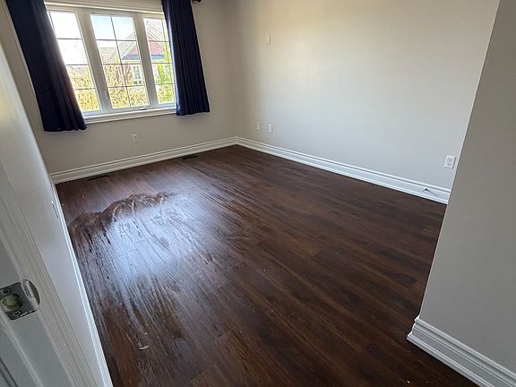 4th image of 46 Saint Dennis Rd