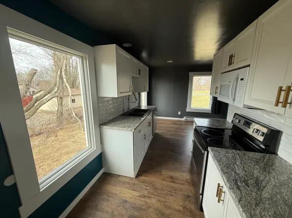 2208 Ramona Ave, Portage, MI 49002