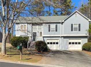 610 Allens Landing Dr, Lawrenceville, GA 30045