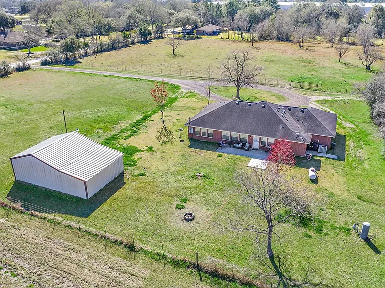 15815 Merle Rd — Photo 13