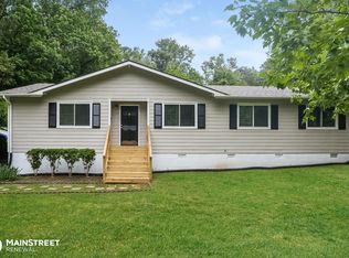 638 Morningside Rd, Charlotte, NC 28214