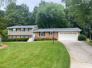 1830 Queens Way, Atlanta, GA 30341