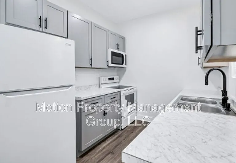 698 Carmen Ave #A2 — Photo 5