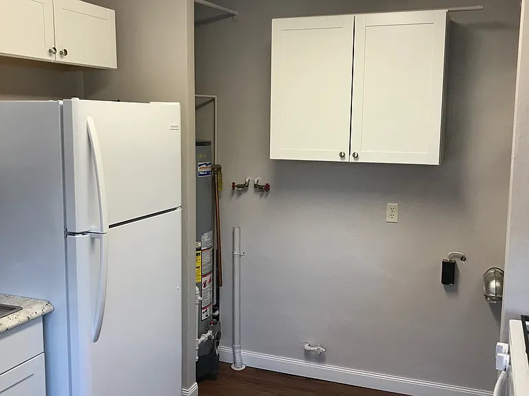 6253 Lake Ave #1 — Photo 6
