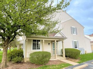 151 Azalea Cir #151, Romeoville, IL 60446