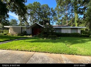 207 McLaws St, Savannah, GA 31405