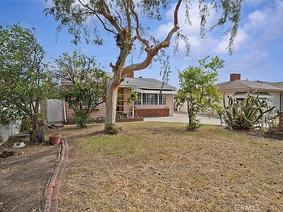 3rd image of 9319 Cecilia St
