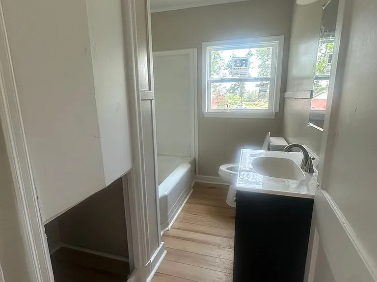 59 E Parsonage St — Photo 10