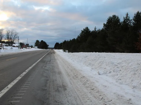 1 M 72 NE, Kalkaska, MI 49646