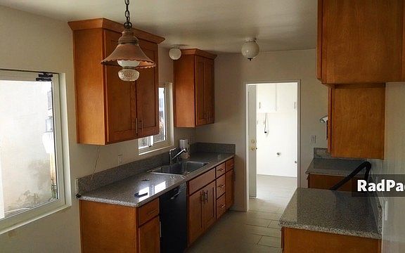 4th image of 4410 W 64th St