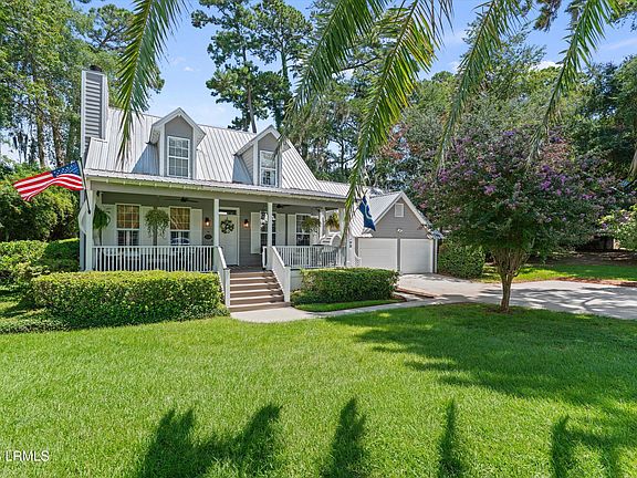 3rd image of 354 Cottage Farm Drive