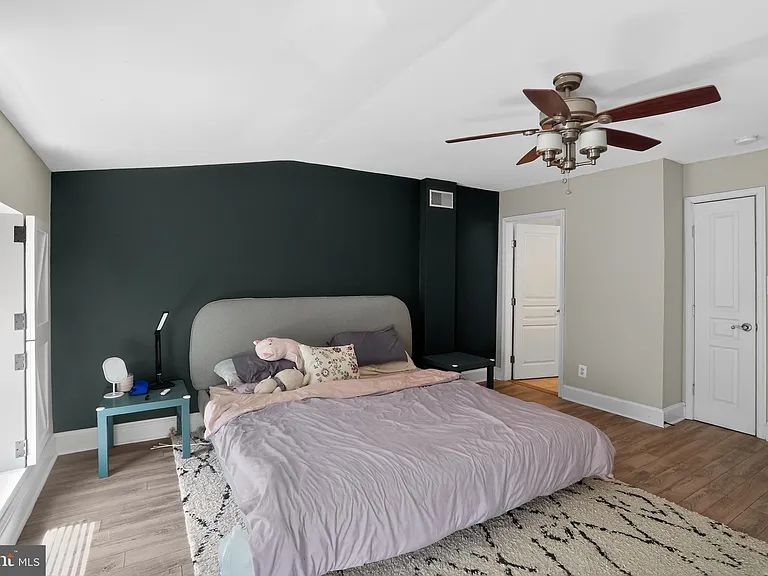 4739 Smick St — Photo 16
