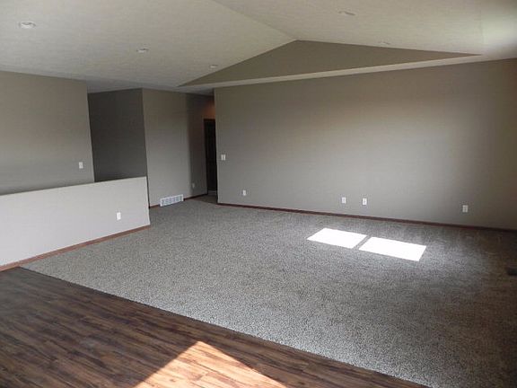 5th image of 1003 Stonewood Ave