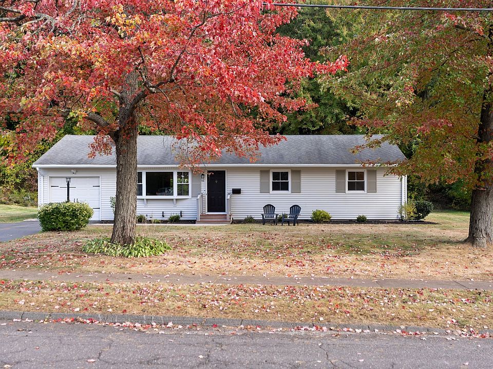 1st image of 48 Stevens Lane