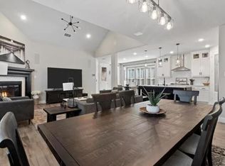 1823 Skylark View Ln, Arlington, TX 76005