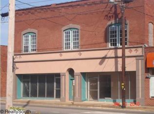 110 7th St N, Clanton, AL 35045