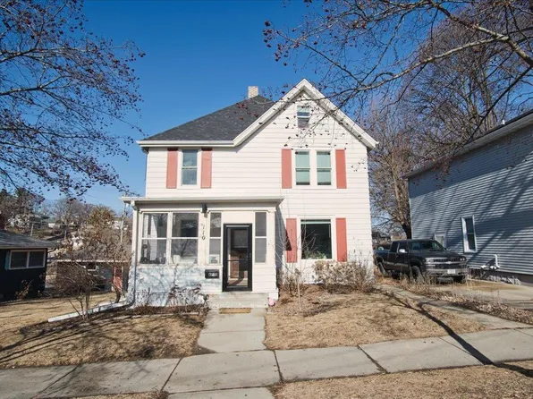 110 North Street, Stoughton, WI 53589