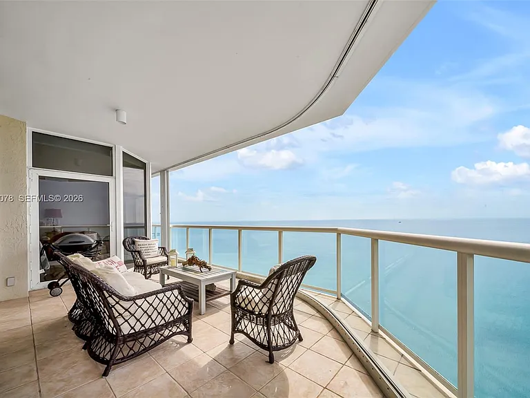 6051 N Ocean Dr #1501 — Photo 5