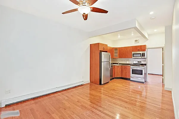 Rented by Compass | media 10