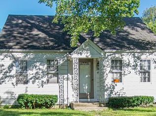 49 Arden St, Springfield, MA 01118